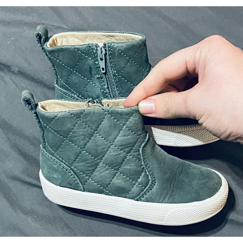 SOLD Old Soles Girls Green Quilted Zip Boots Size 24 US 7.5/8 - Picture 1 of 6